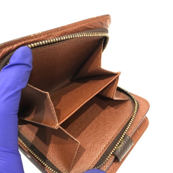 Louis Vuitton Monogram Compact Zip Wallet Sku#85597 (gently used, initial) - Picture 13 of 15